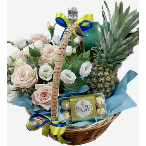 Подарочная корзина "Богатая и цветущая Украина"