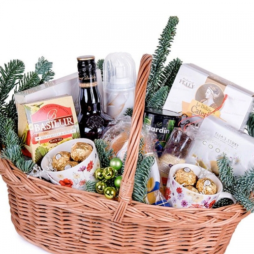 Новогодняя корзина "Василиса"