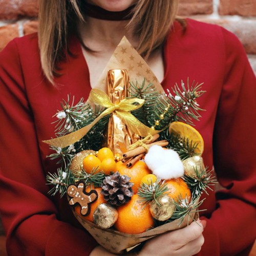 Новогодний букет с шампанским