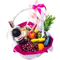 Подарочная корзина на День Рождения