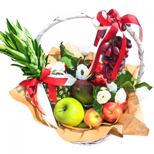 Подарункова корзина з солодощами "Fruit"