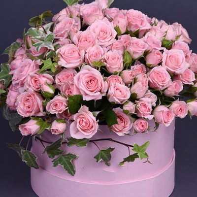 Цветы в шляпной коробке "Сиреневое чудо"